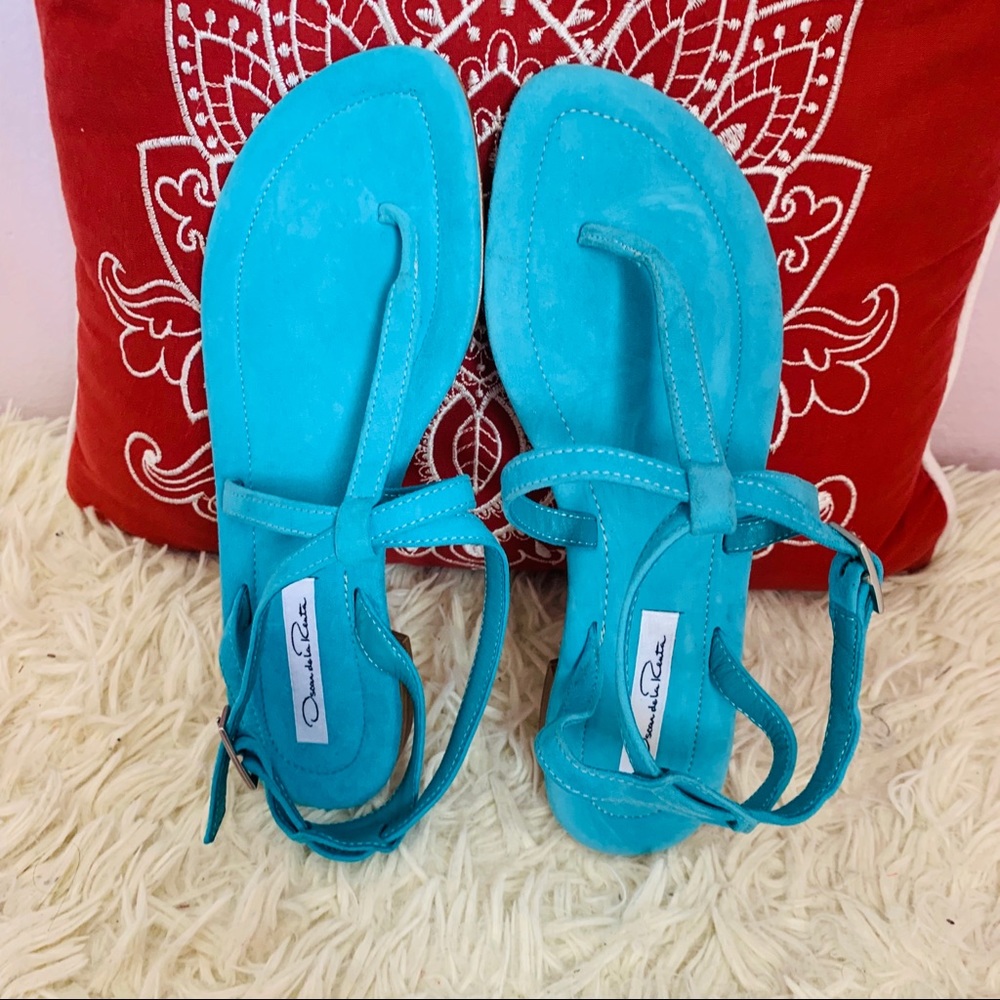 SOLD ‼️Oscar de la Renta/Vero Cuoio suede flats